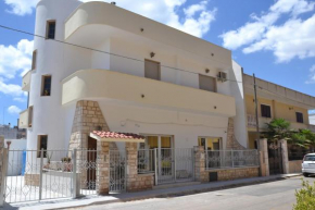  Palazzo Greco Case Vacanze  Порто-Чезарео